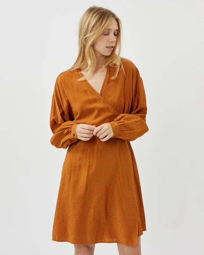 ROBE DULIA