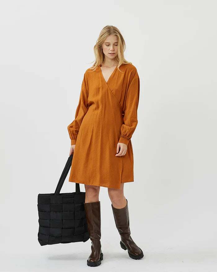 ROBE DULIA