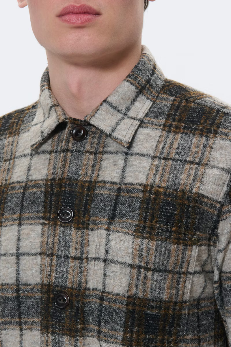 VESTE PELTON