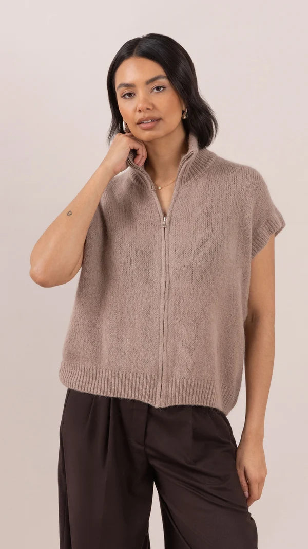 CARDIGAN LEIGH