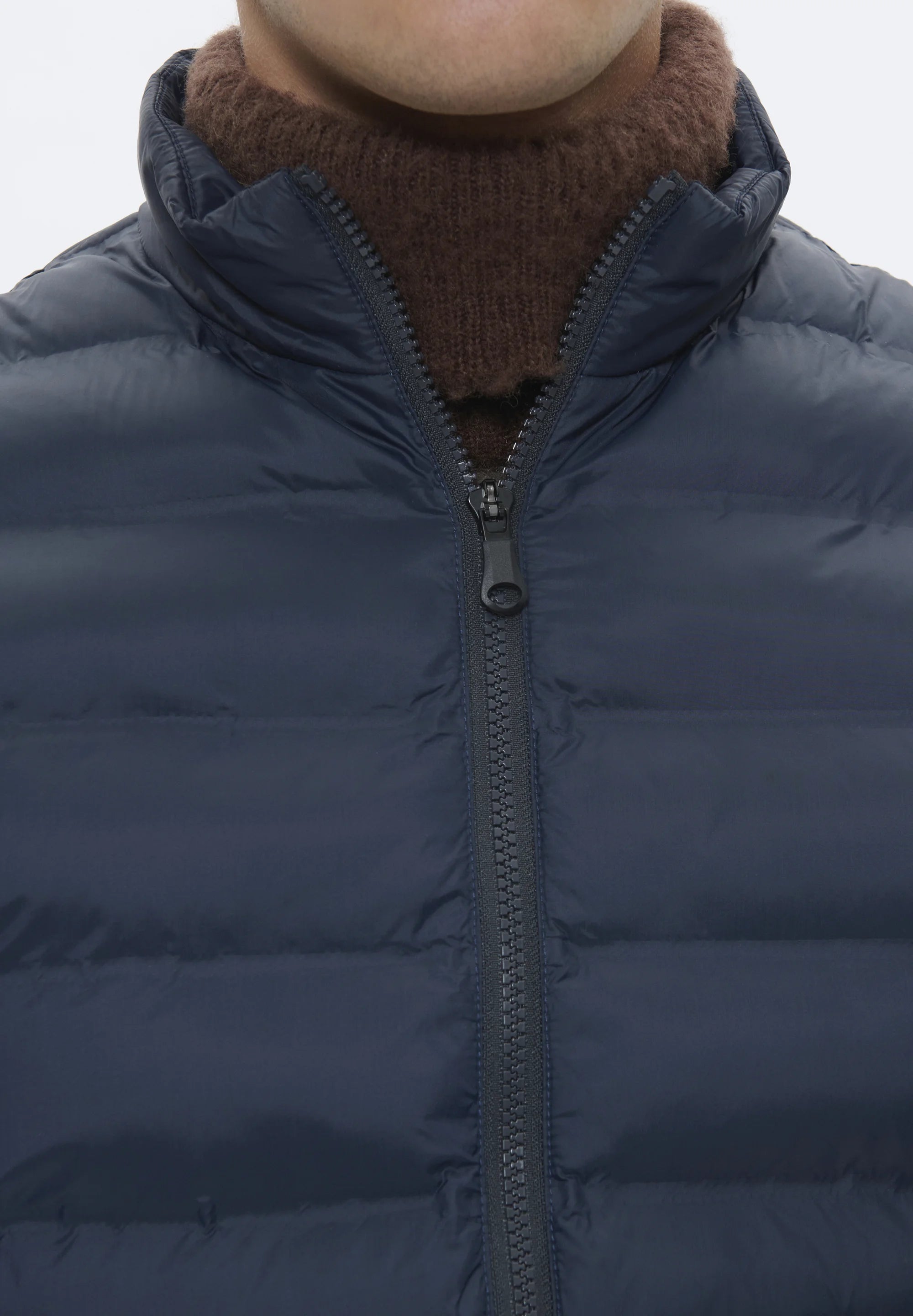 VESTE SALVATORE