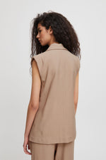 Veste Cadova