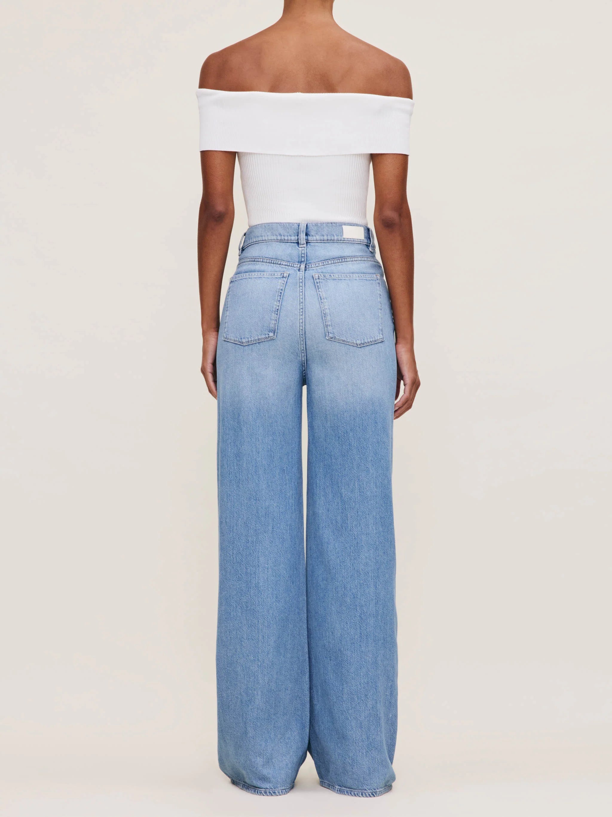 HAUT OFF SHOULDER