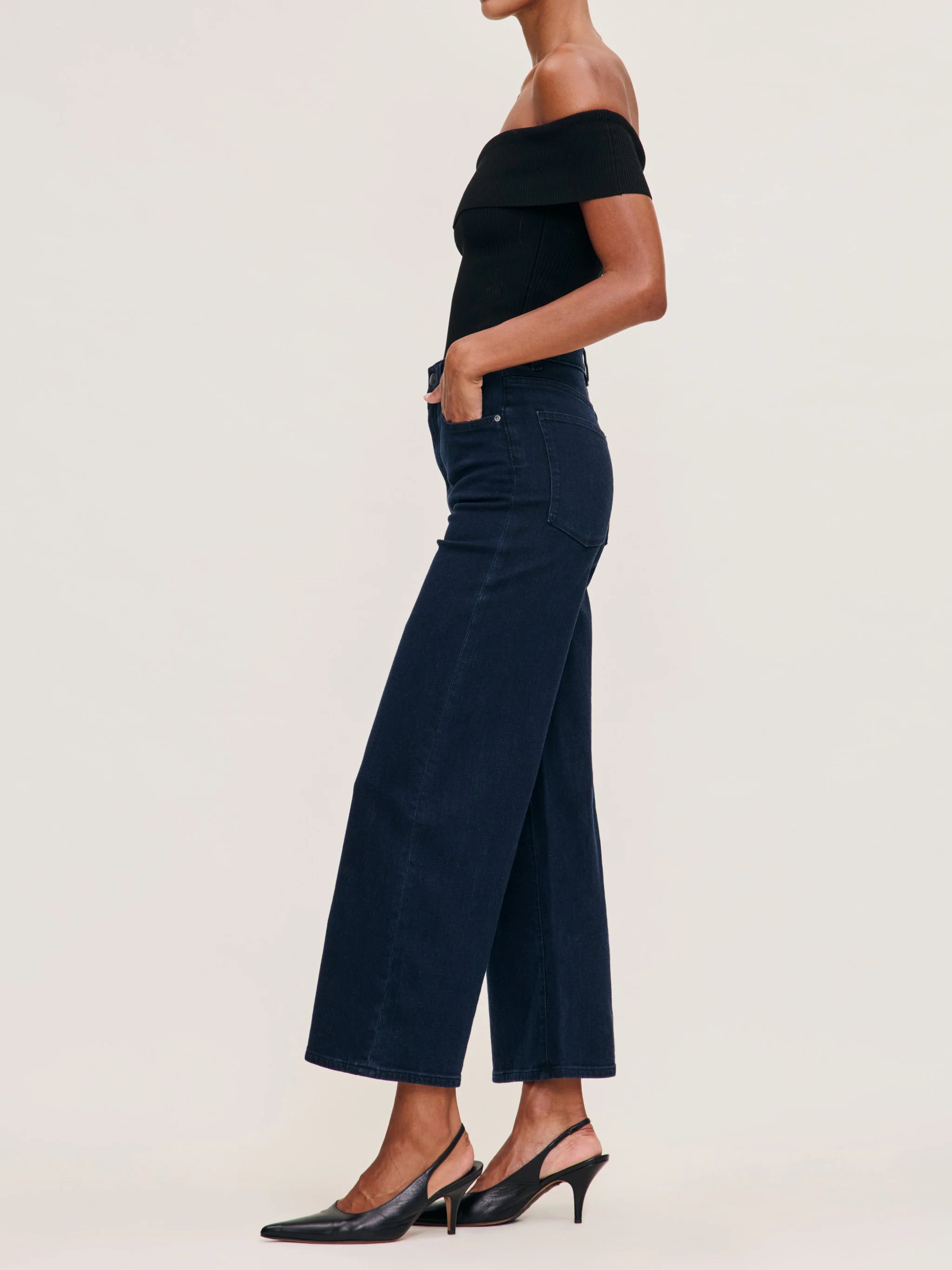 HAUT OFF SHOULDER