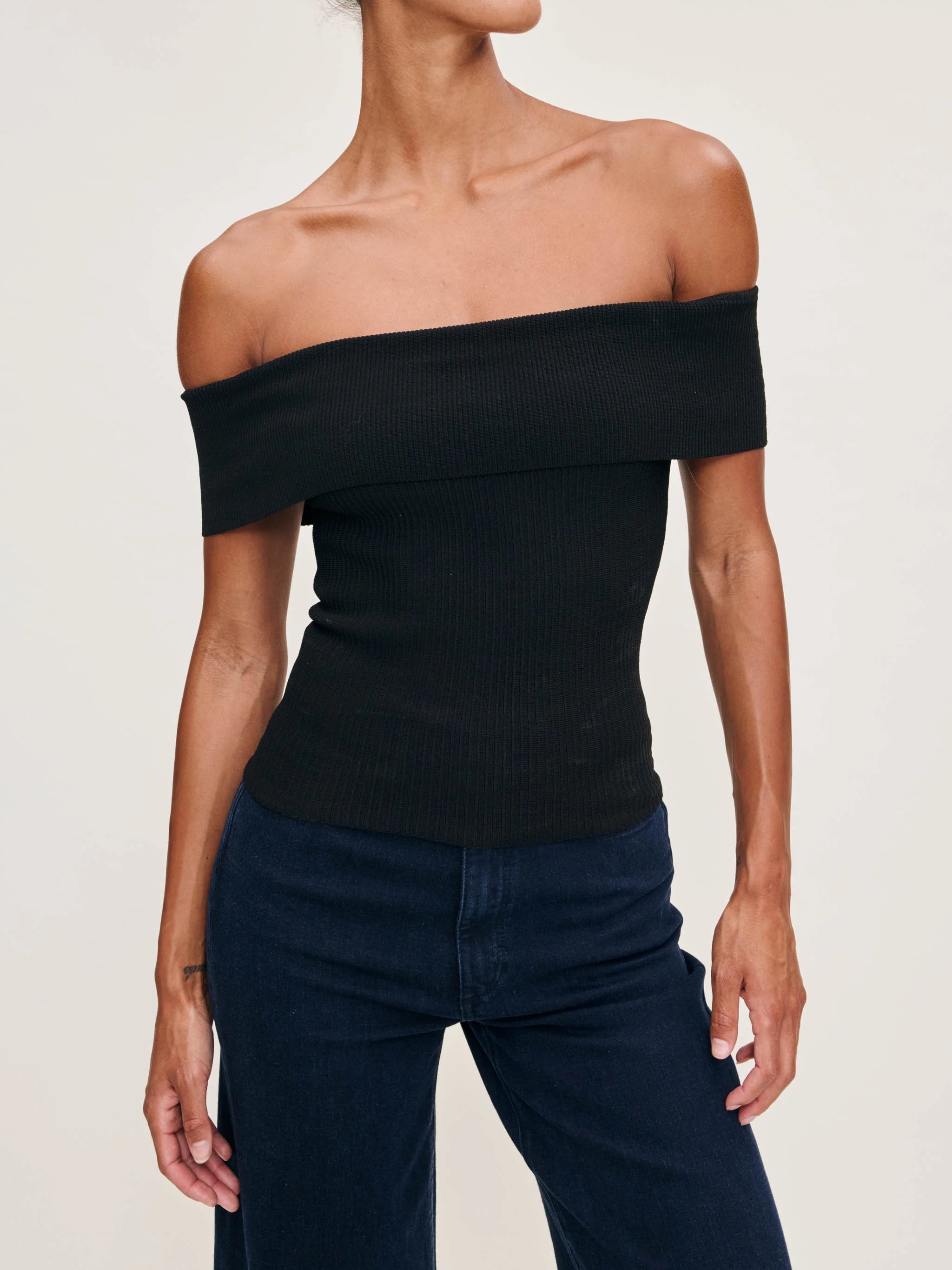 HAUT OFF SHOULDER