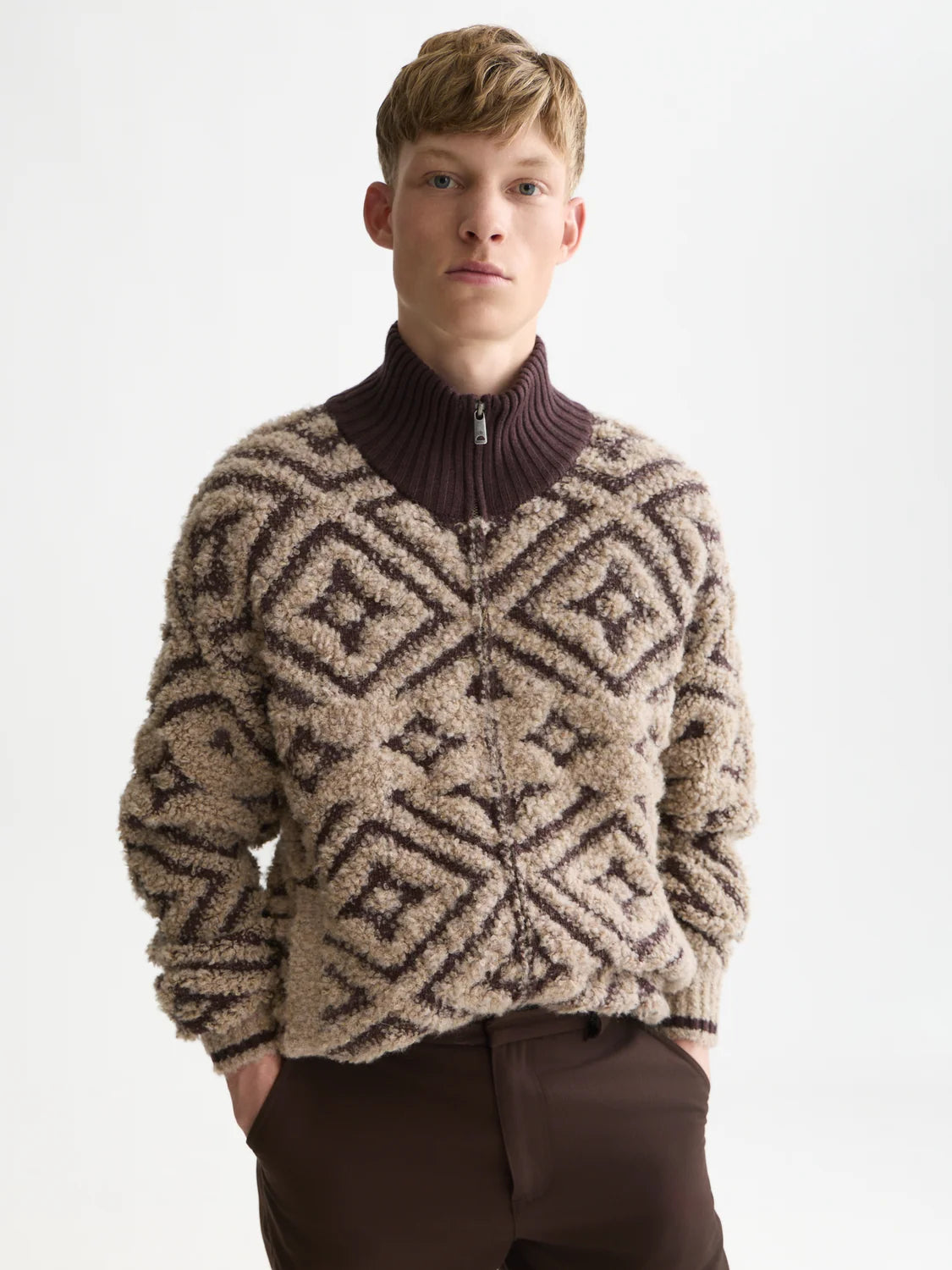 TRICOT JACQUARD