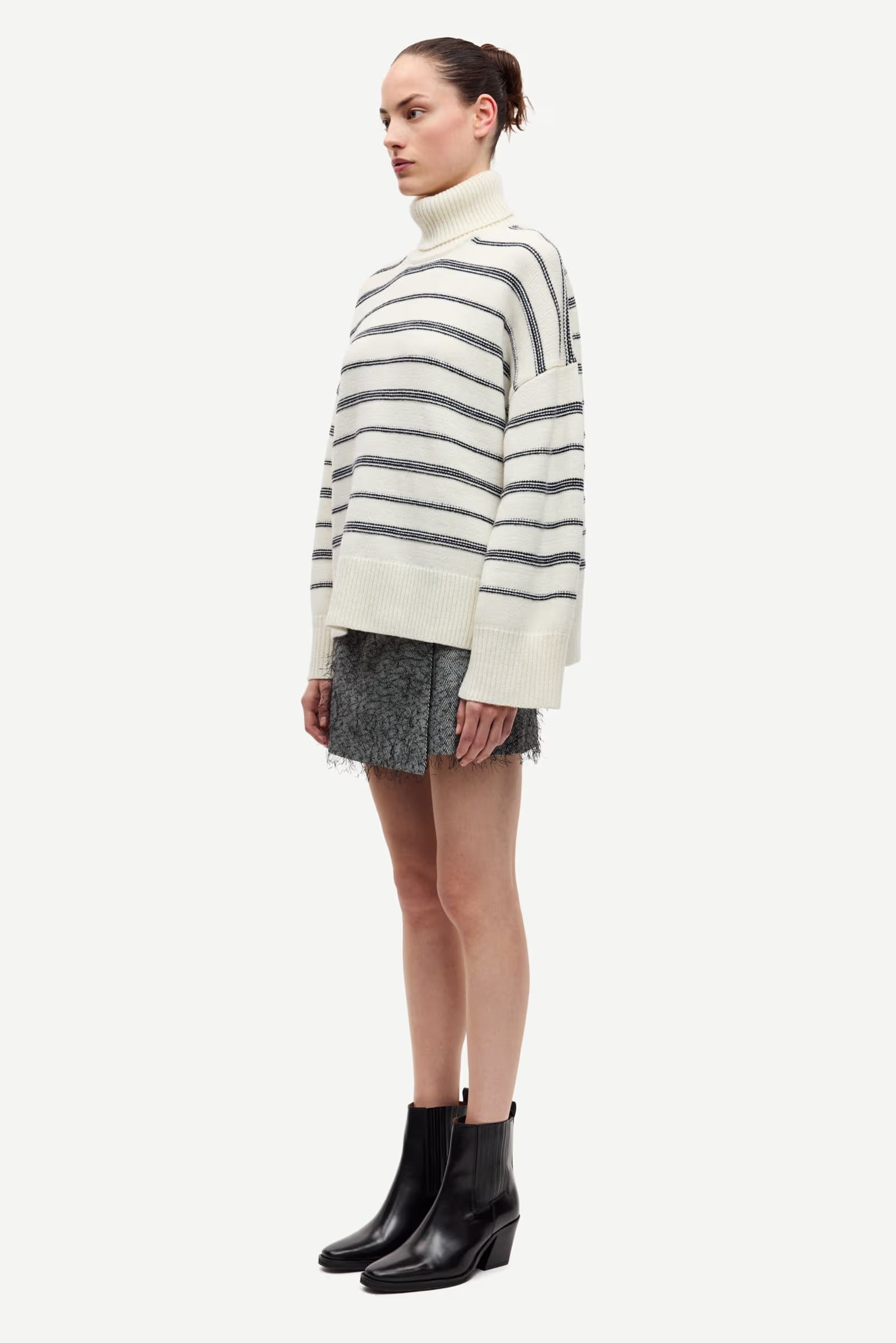 SAKEIKU TURTLENECK