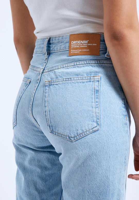 ARCH JEANS