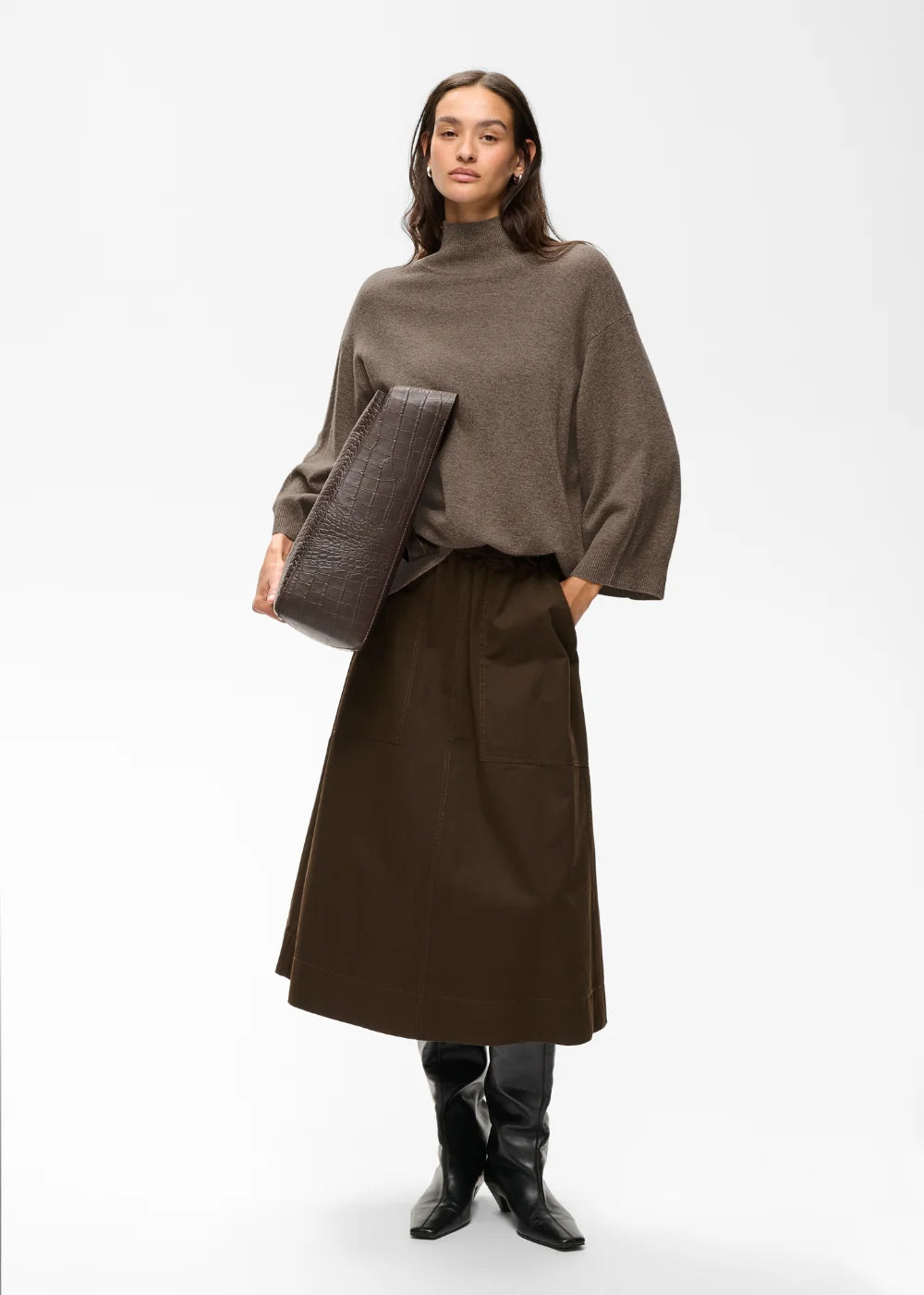 TALLY MONIKA HIGHNECK