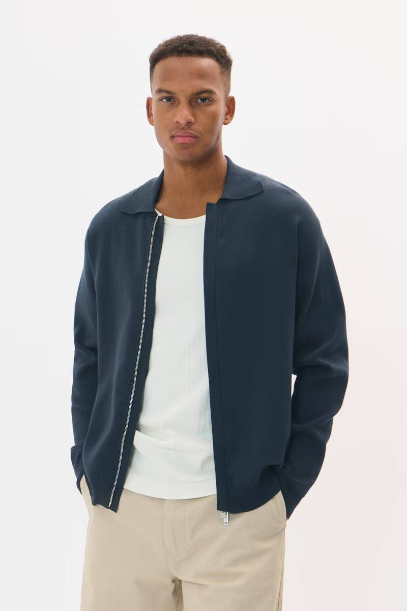 VESTE SANTIAGO