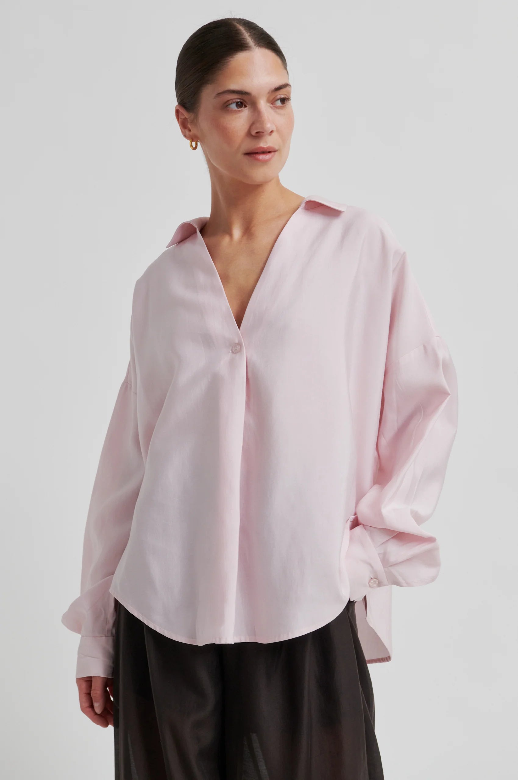 BLOUSE TIMELINE