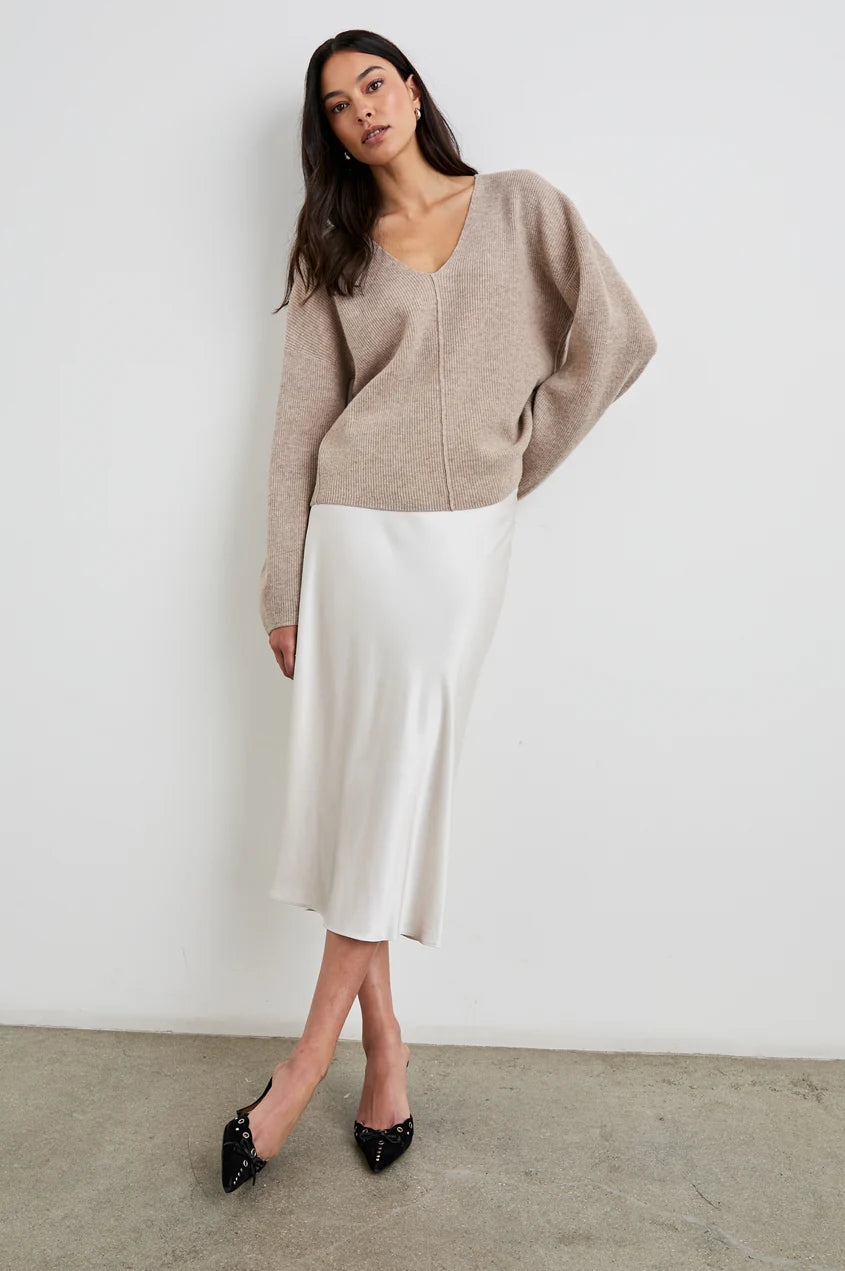 HOLLYN SWEATER