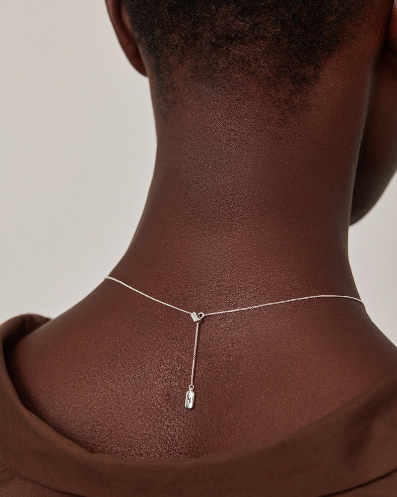 LEON NECKLACE