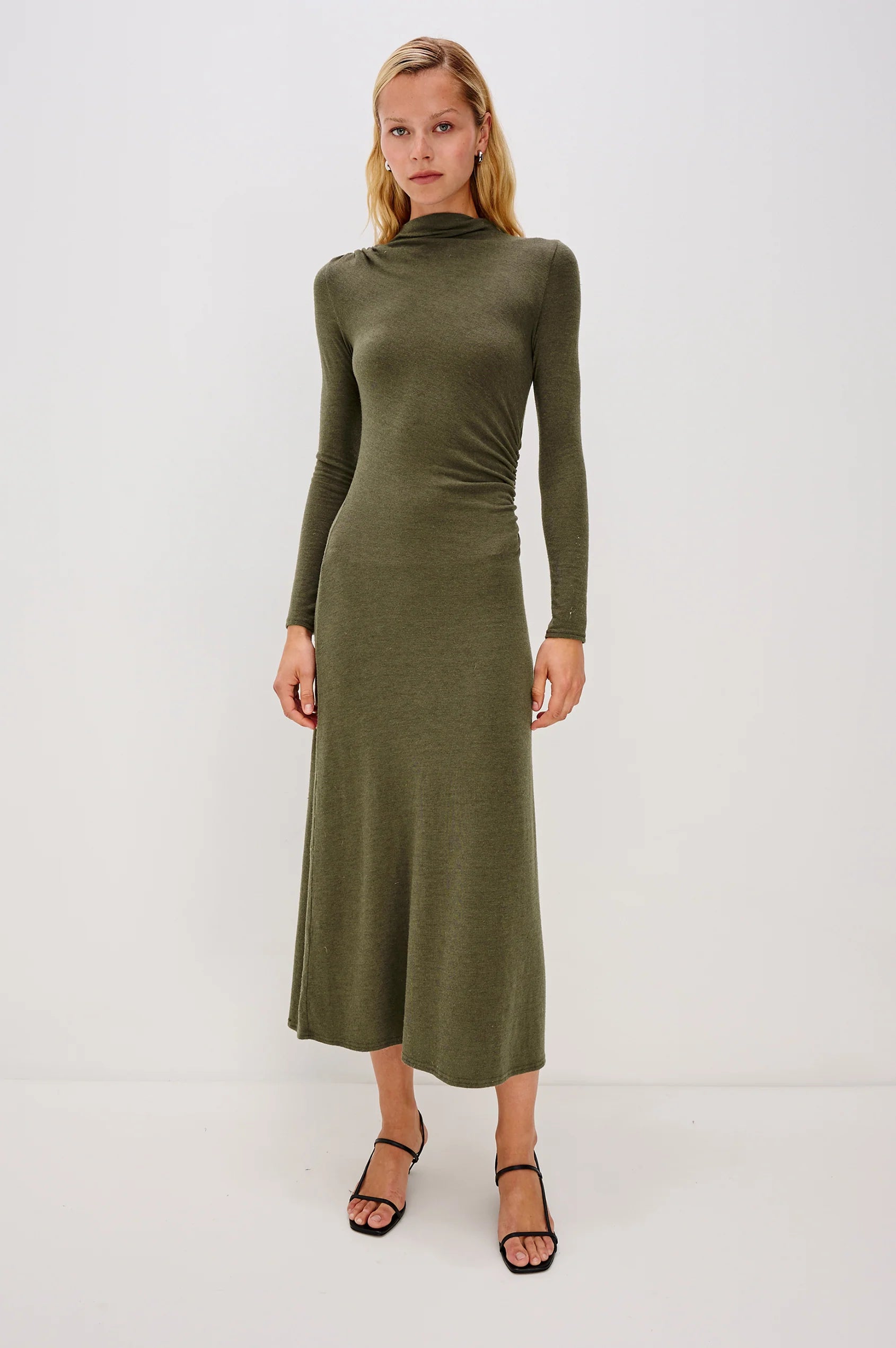 ROBE MARGARET