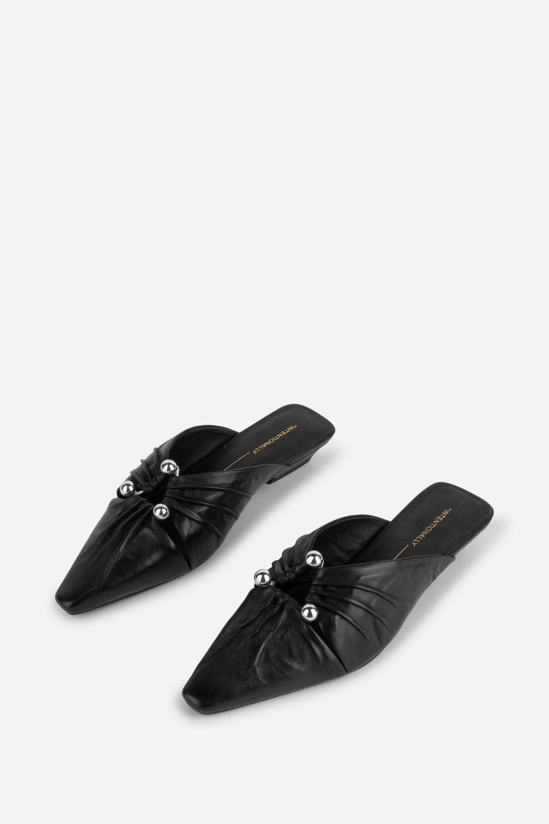 NOAH SHOE