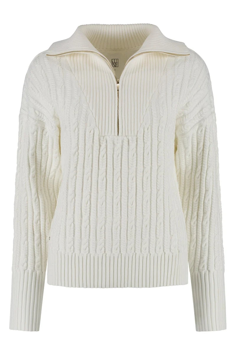 OLLY SWEATER