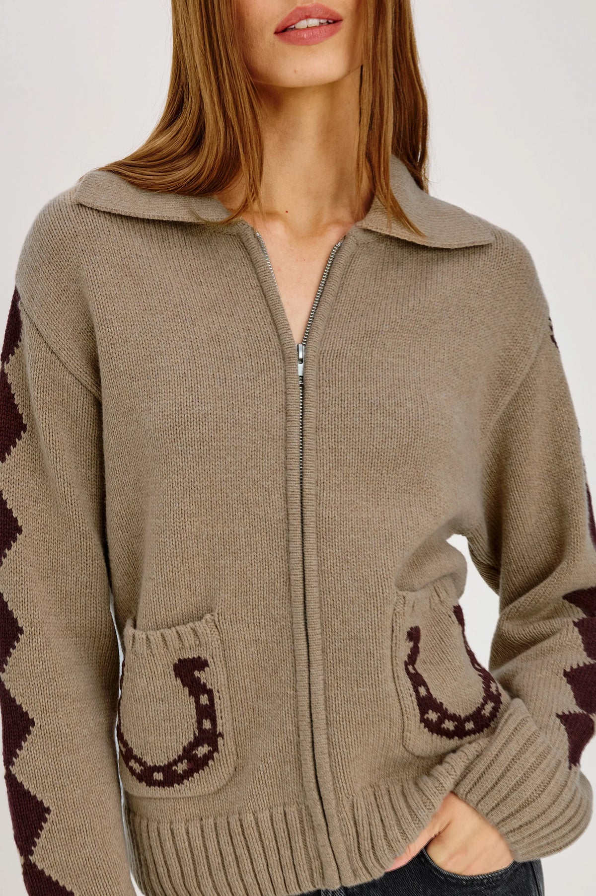 RHEA KNITWEAR