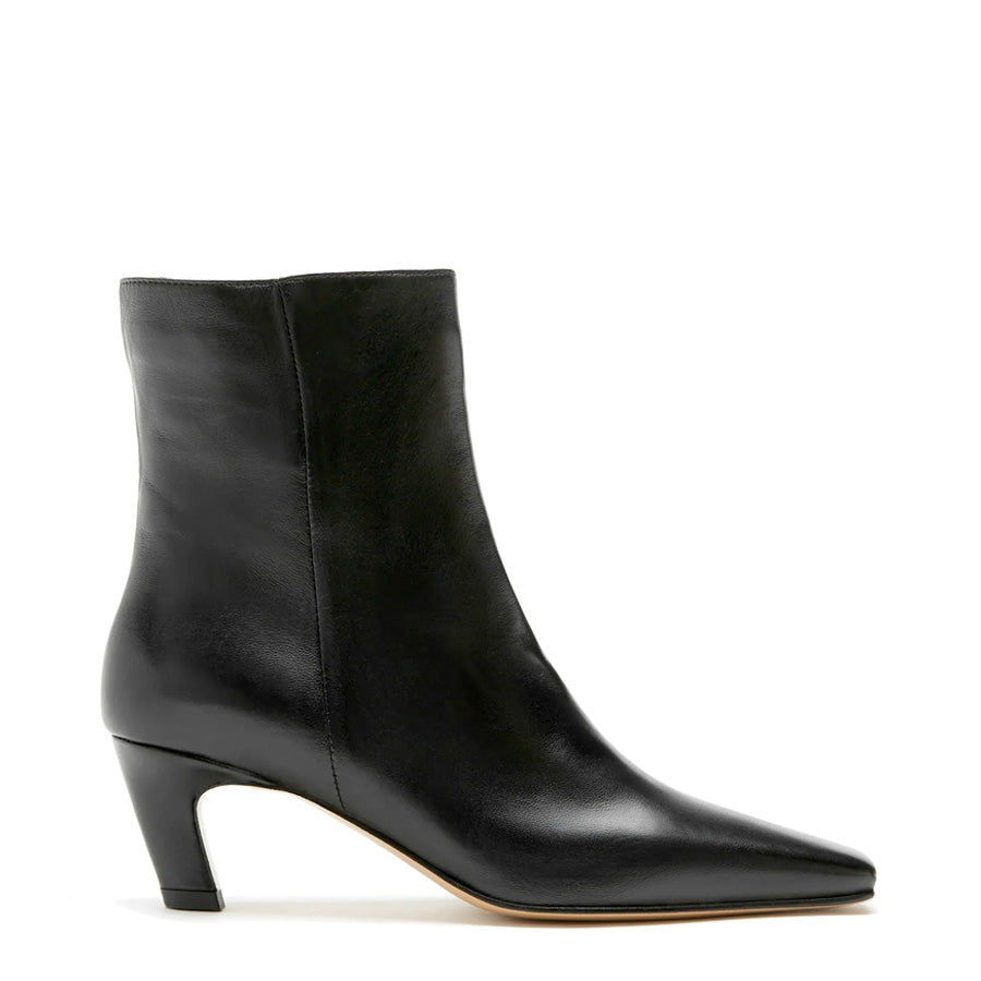 BOTTES LARA
