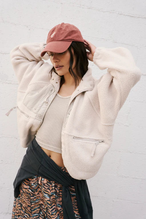 JACKET HIT THE SLOPES