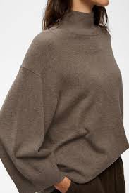 TALLY MONIKA HIGHNECK