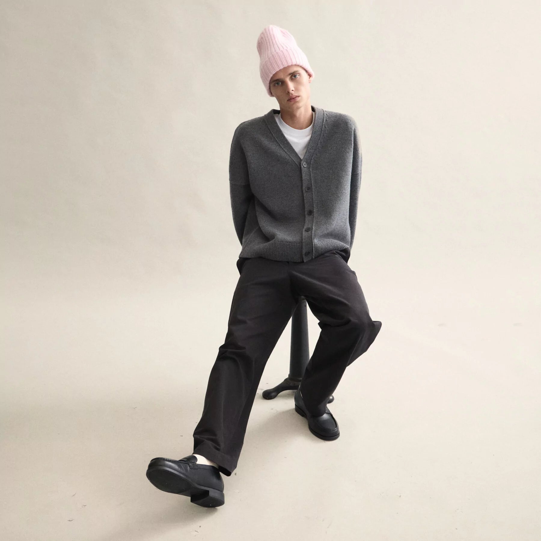 BLUSH HAT