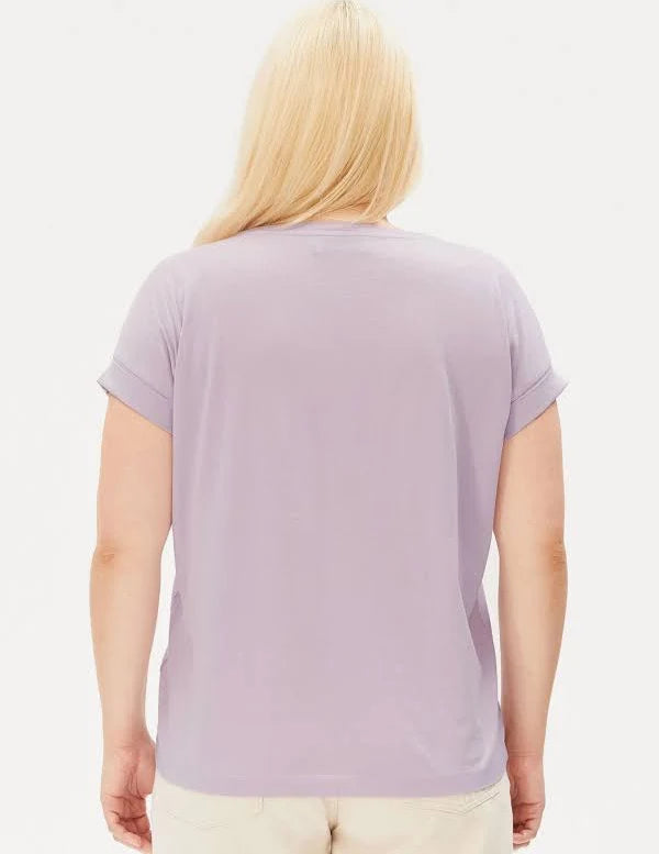 T-SHIRT IDAARA