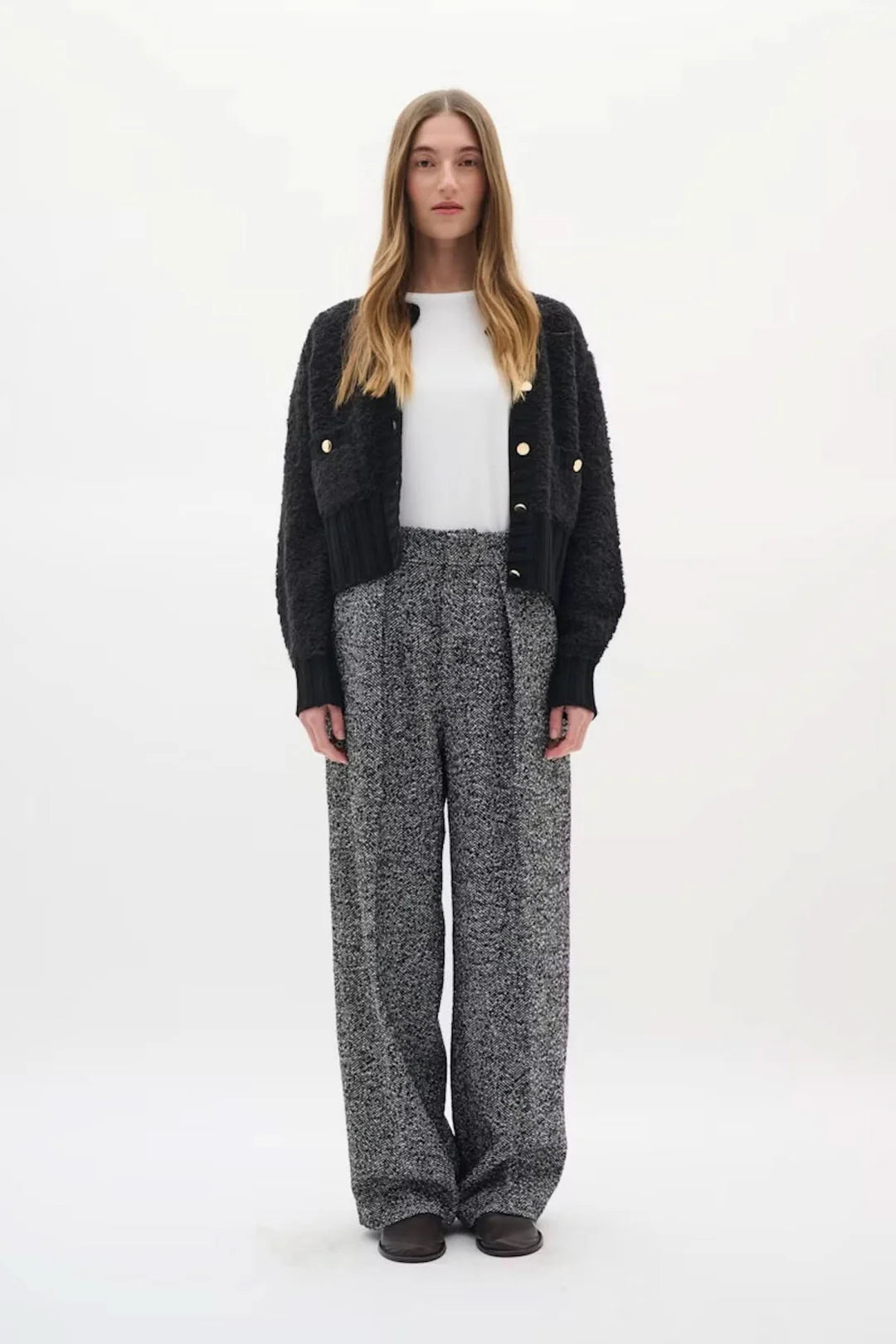CARDIGAN GUO