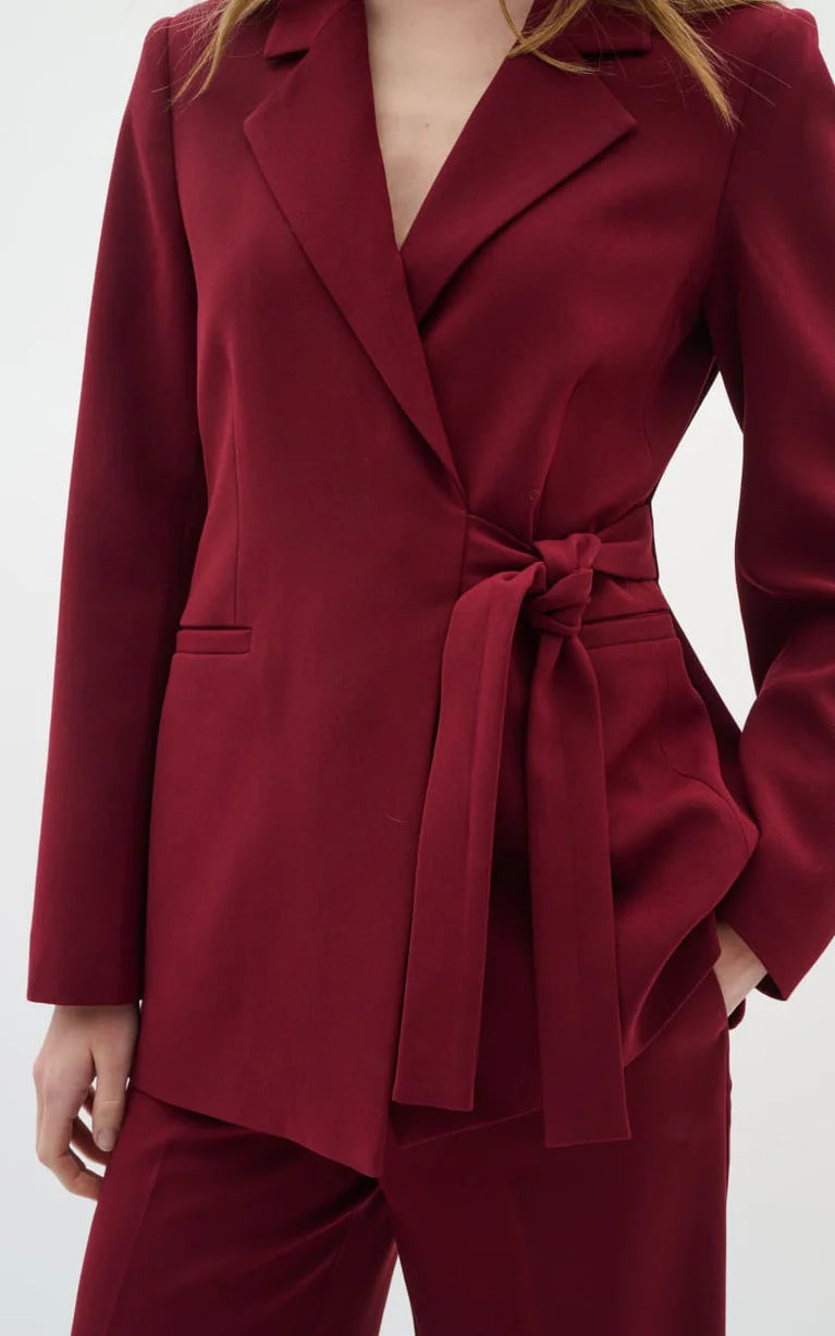 BRIEZ BLAZER